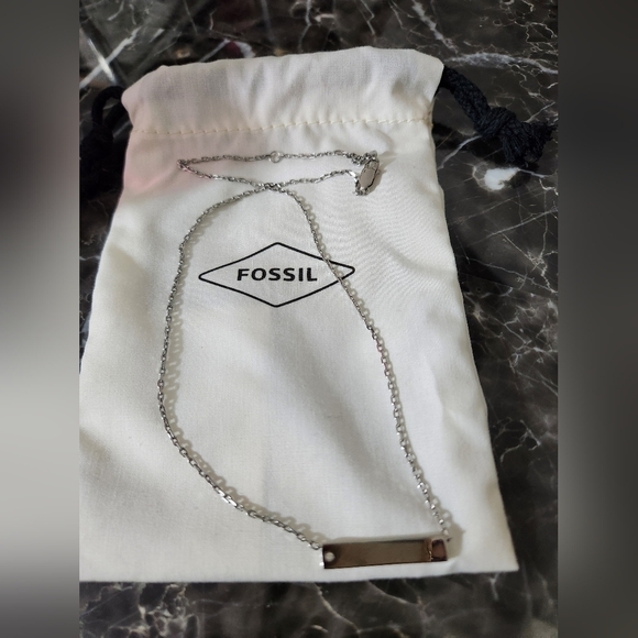 NWT Fossil necklace - Picture 4 of 4